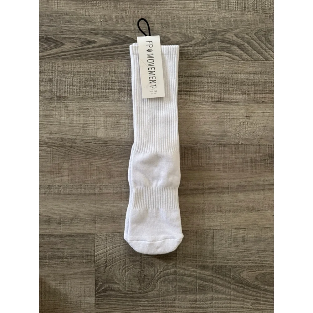 FP Movement Last Lap Tube Socks NWT White Free People - Picture 4 of 5